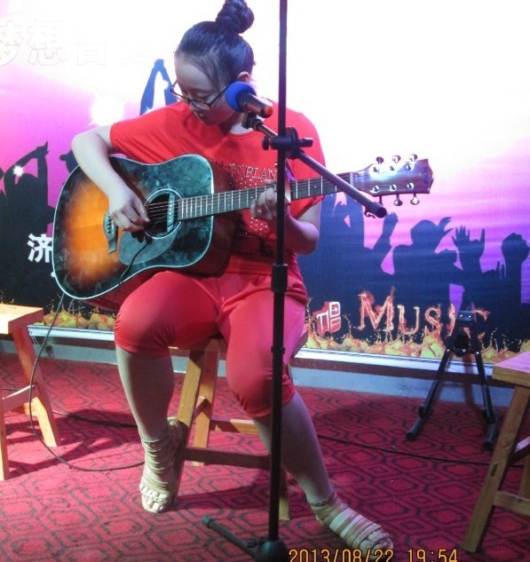 ���뼪��ѧУ���ջ���